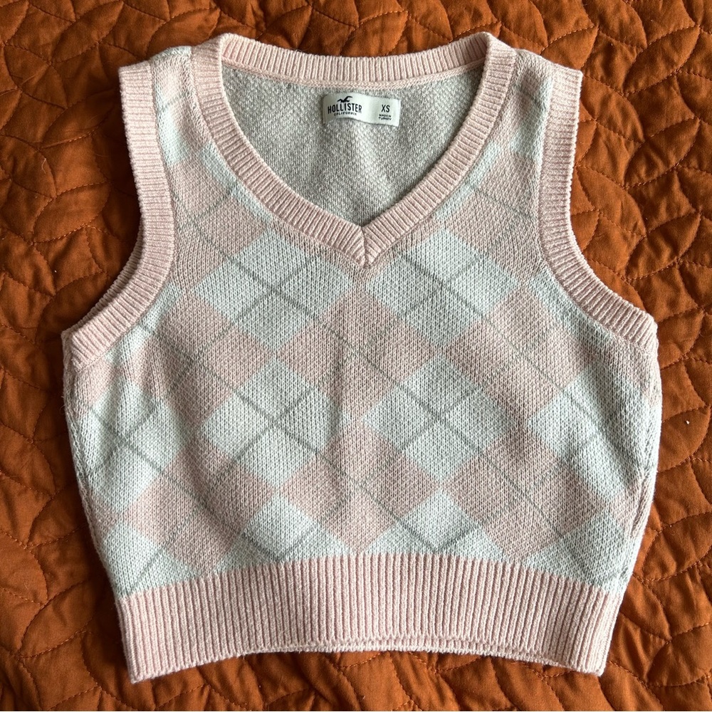 Sweater Vest